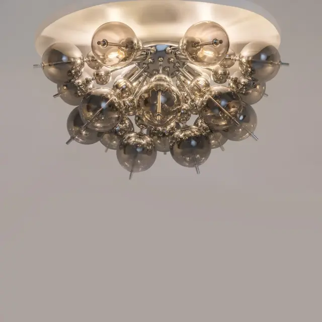 Потолочная люстра Maytoni BOLLA — тонированный, ракурс 2