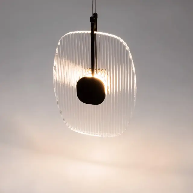 Подвесной светильник Maytoni ECLIPSE — прозрачный, ракурс 4