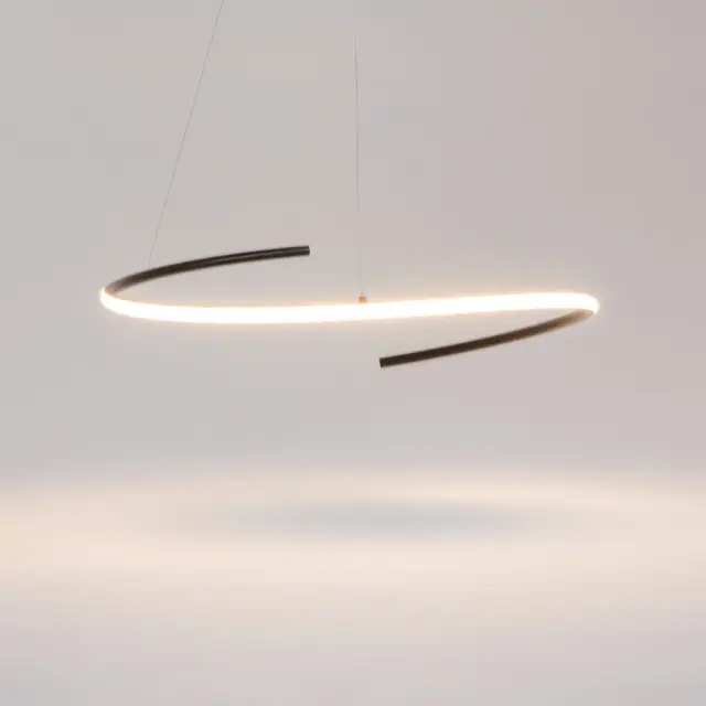 Подвесной светильник Maytoni CURVE — белый, ракурс 4