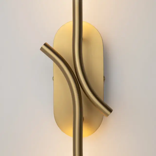 Накладное бра Maytoni RENAISSANCE — латунь, ракурс 5