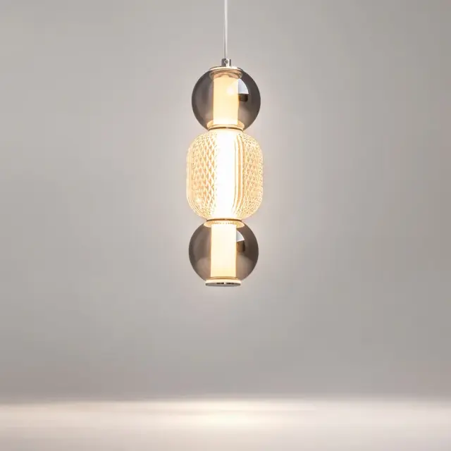 Подвесной светильник Maytoni DROP — прозрачный, ракурс 4