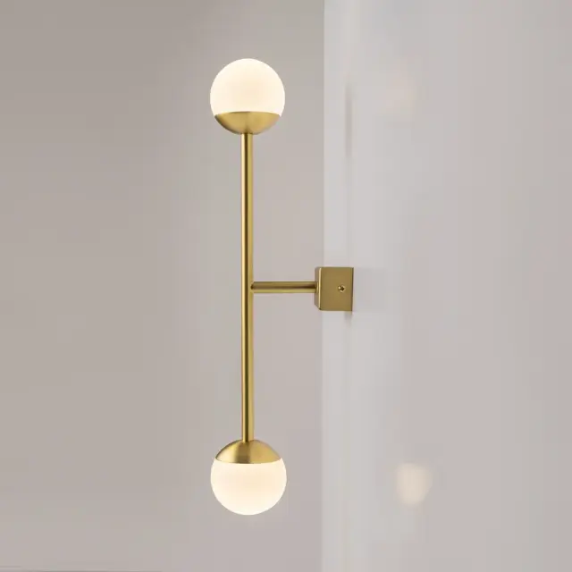 Бра Maytoni TOUCH — белый, ракурс 4