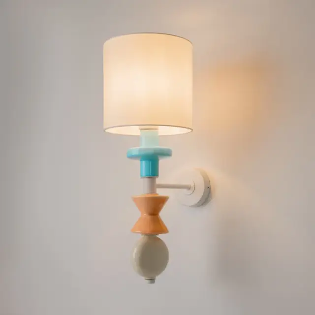 Бра Maytoni COMFORTY — белый, ракурс 3