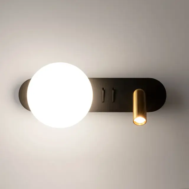 Накладное бра Maytoni INVERSIO — белый, ракурс 4
