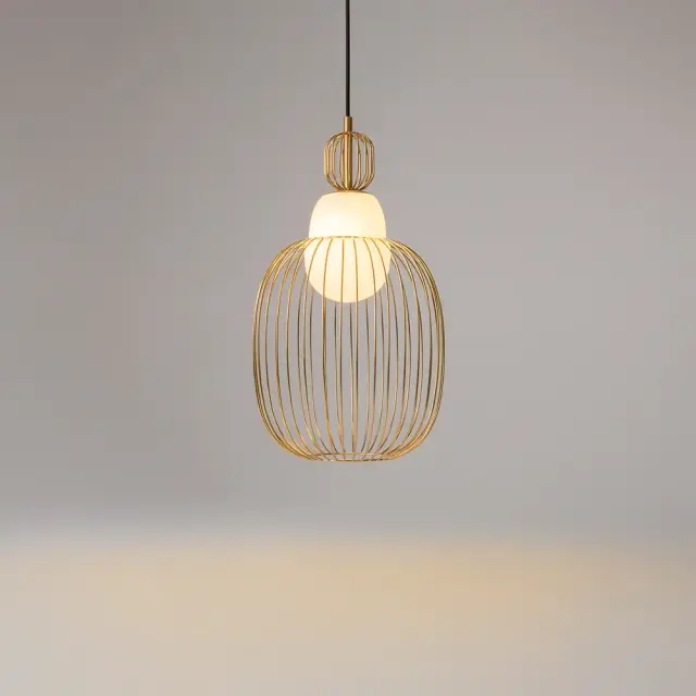Подвесной светильник Maytoni LEVITATION — латунь, ракурс 4