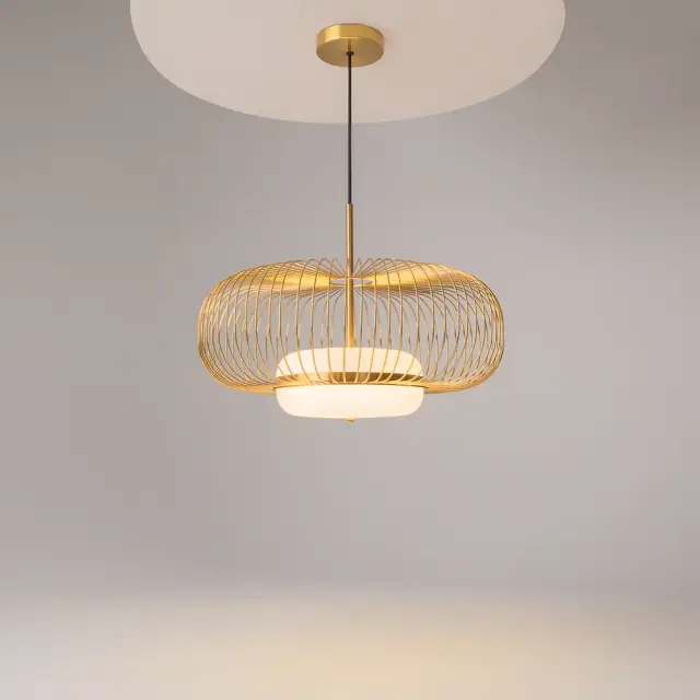 Подвесной светильник Maytoni LEVITATION — латунь, ракурс 3
