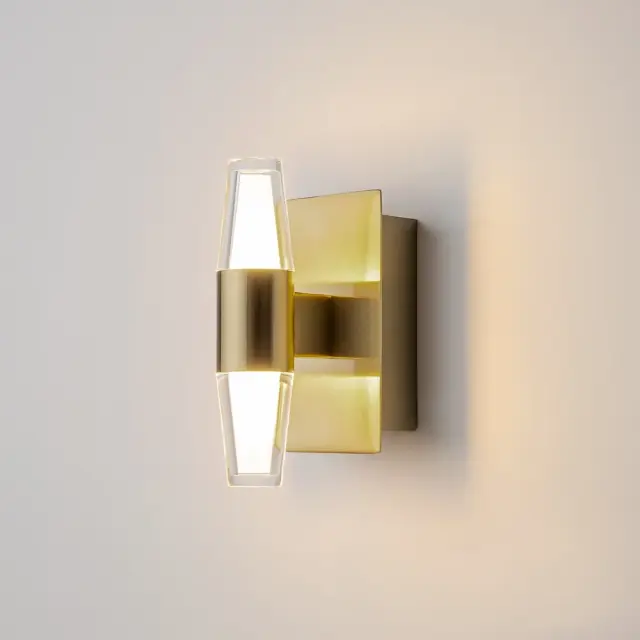 Накладное бра Maytoni ARANA — прозрачный, ракурс 3