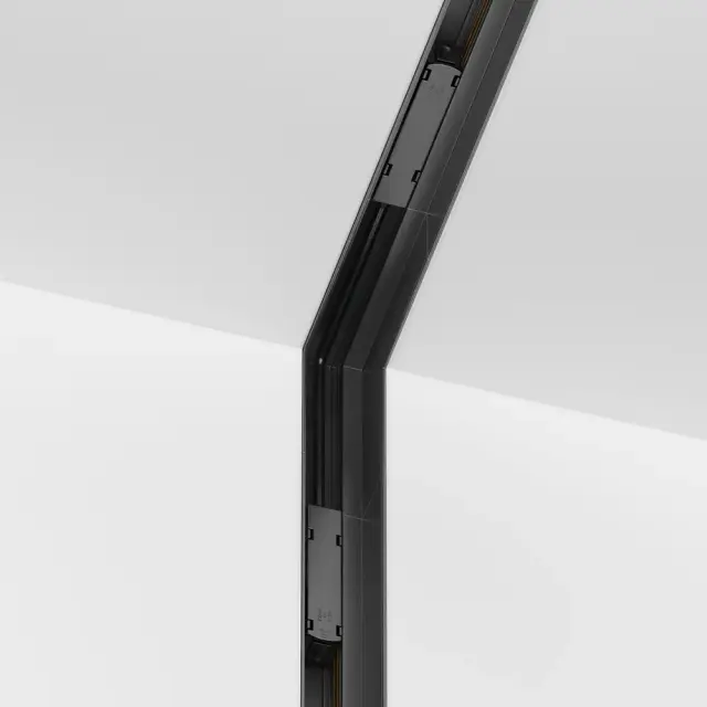 Коннектор Maytoni ACCESSORIES FOR TRACKS — магнитные, черный, ракурс 3