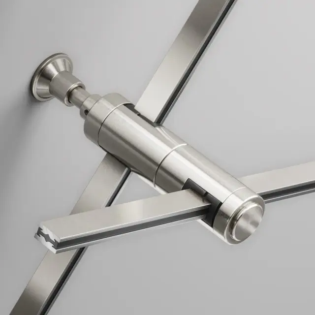 Крепёж Maytoni ACCESSORIES FOR TRACKS FLARITY — магнитные, никель, ракурс 3