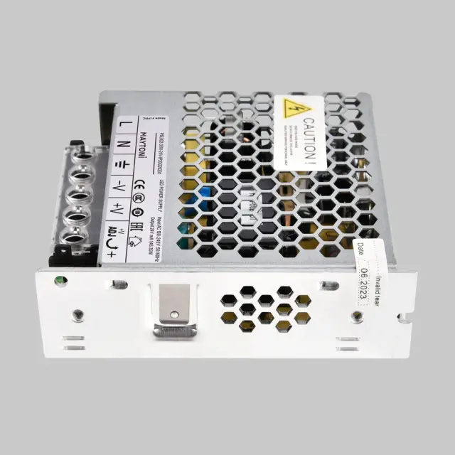 Источник напряжения PSL002 24В 35Вт IP 20 220201, ракурс 2