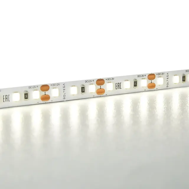 Светодиодная лента VGL7338LS-L10W-50M - 9,6 Вт LED, ракурс 2