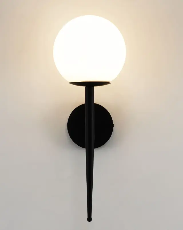 Бра Moderli V6043-1W SCRUMBEL — черный, ракурс 3
