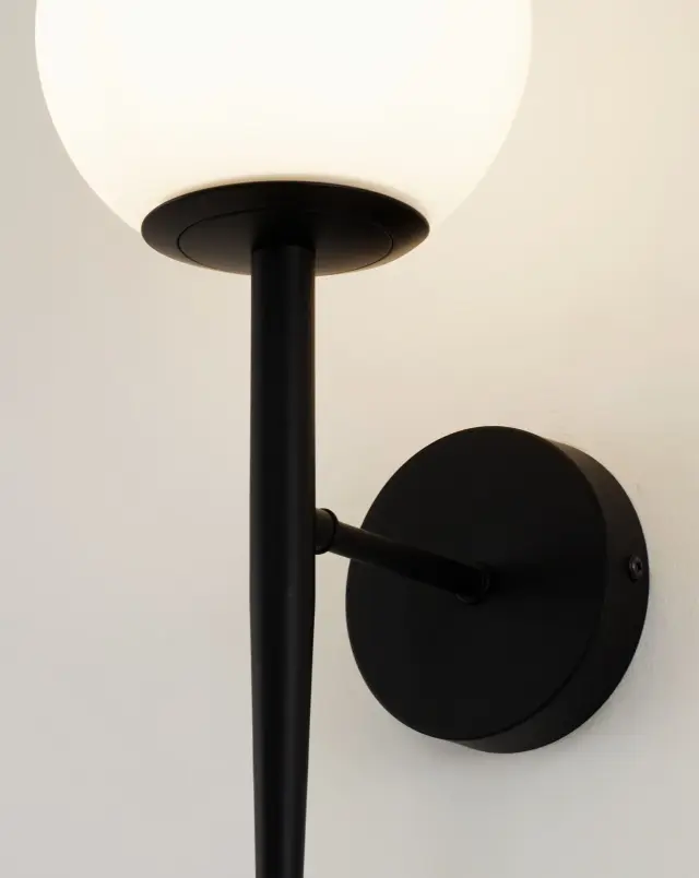 Бра Moderli V6043-1W SCRUMBEL — черный, ракурс 6