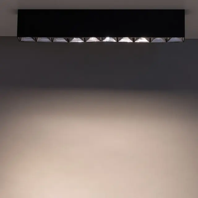 Точечный светильник Nowodvorski 10060 MIDI LED — черный, ракурс 2