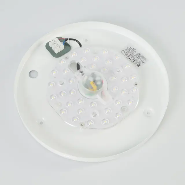 Светильник для ванной комнаты Nowodvorski 9501 MALAKKA LED — хром, ракурс 3