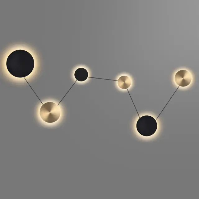 Накладное бра Odeon Light, асимметричная композиция из черного и бронзового матового металла, несколько подвесных, ракурс 4