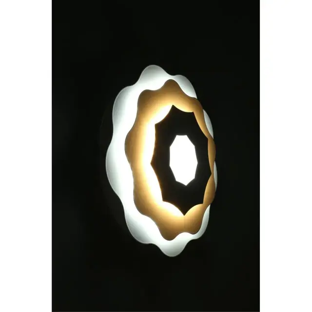 Бра Omnilux OML-07901-26 VAREDO — белый, ракурс 4