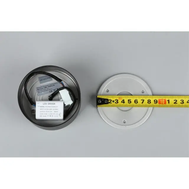 Точечный светильник Omnilux OML-100919-06 SALENTINO — черный, ракурс 4