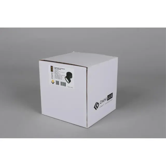 Точечный светильник Omnilux OML-101319-18 LENNO — черный, ракурс 9
