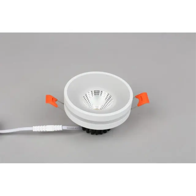 Точечный светильник Omnilux OML-102709-06 NAPOLI — белый, ракурс 3