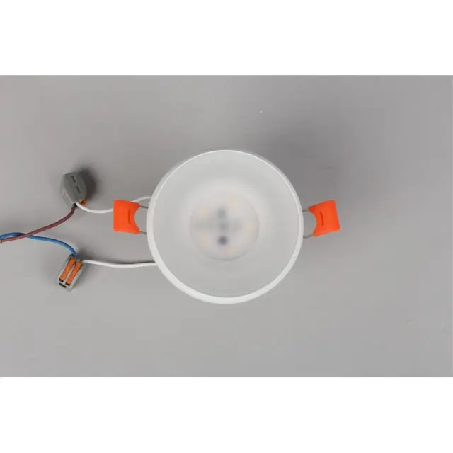 Точечный светильник Omnilux OML-102809-01 GENOVA — белый, ракурс 5
