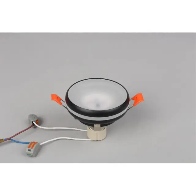 Точечный светильник Omnilux OML-102819-01 GENOVA — черный, ракурс 3