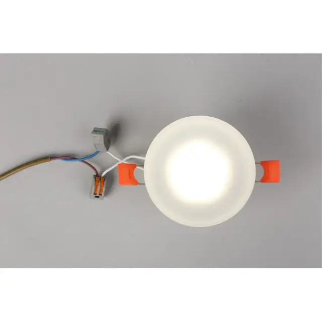 Точечный светильник Omnilux OML-102909-01 TEVERE — белый, ракурс 4