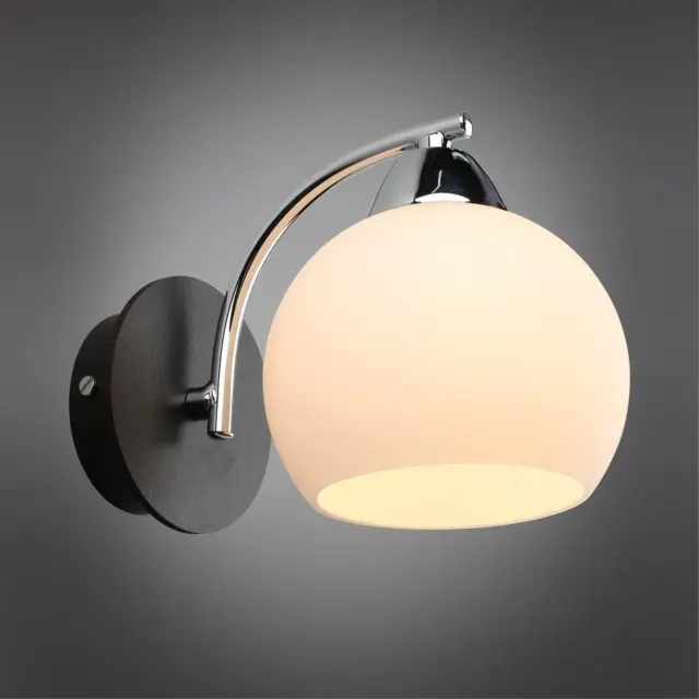 Бра Omnilux OML-25401-01 CALDIERO — черный, ракурс 2