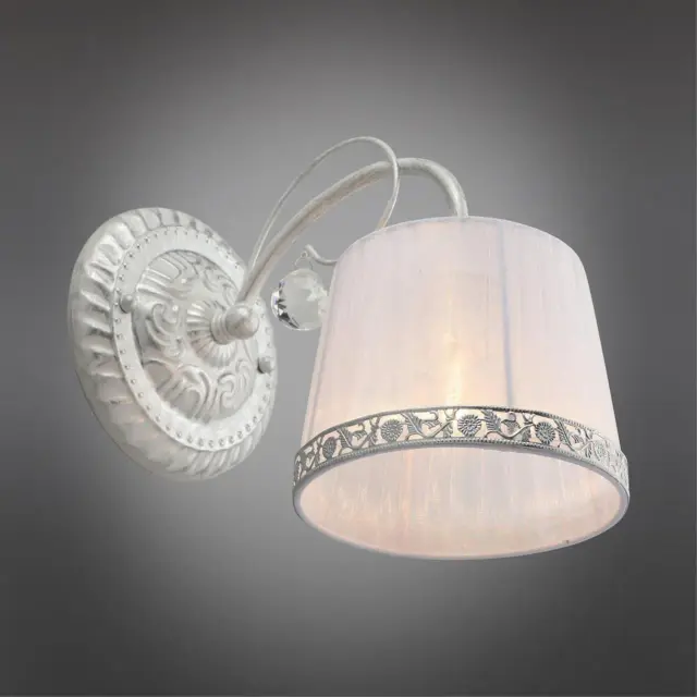 Бра Omnilux OML-54111-01 CAMPOVAGLIO — белый, ракурс 2