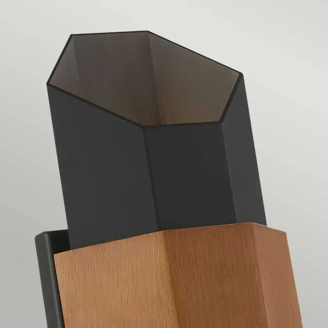 Уличный светильник Quoizel QZ-CHASM-M-BKW — черный, ракурс 3